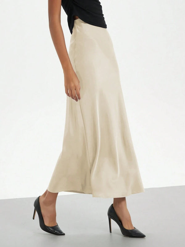 Elastic Satin Maxi Skirt